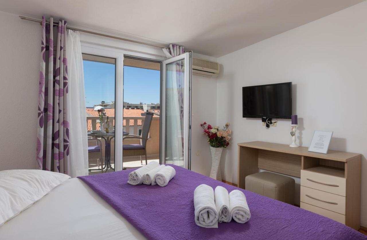Apartments Petrovic Makarska Eksteriør bilde