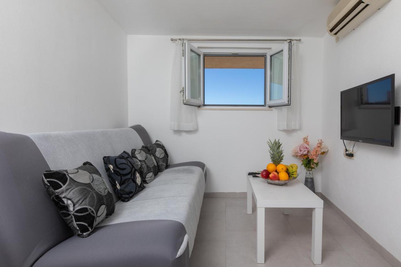 Apartments Petrovic Makarska Eksteriør bilde