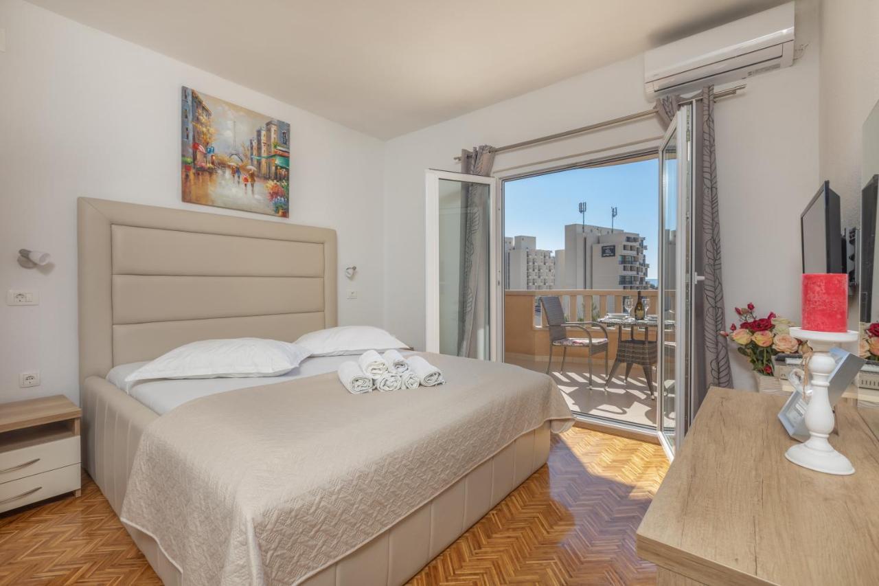 Apartments Petrovic Makarska Eksteriør bilde