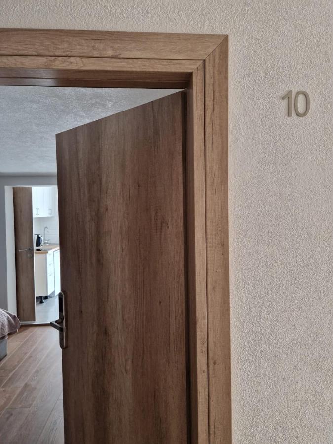Apartments Petrovic Makarska Eksteriør bilde